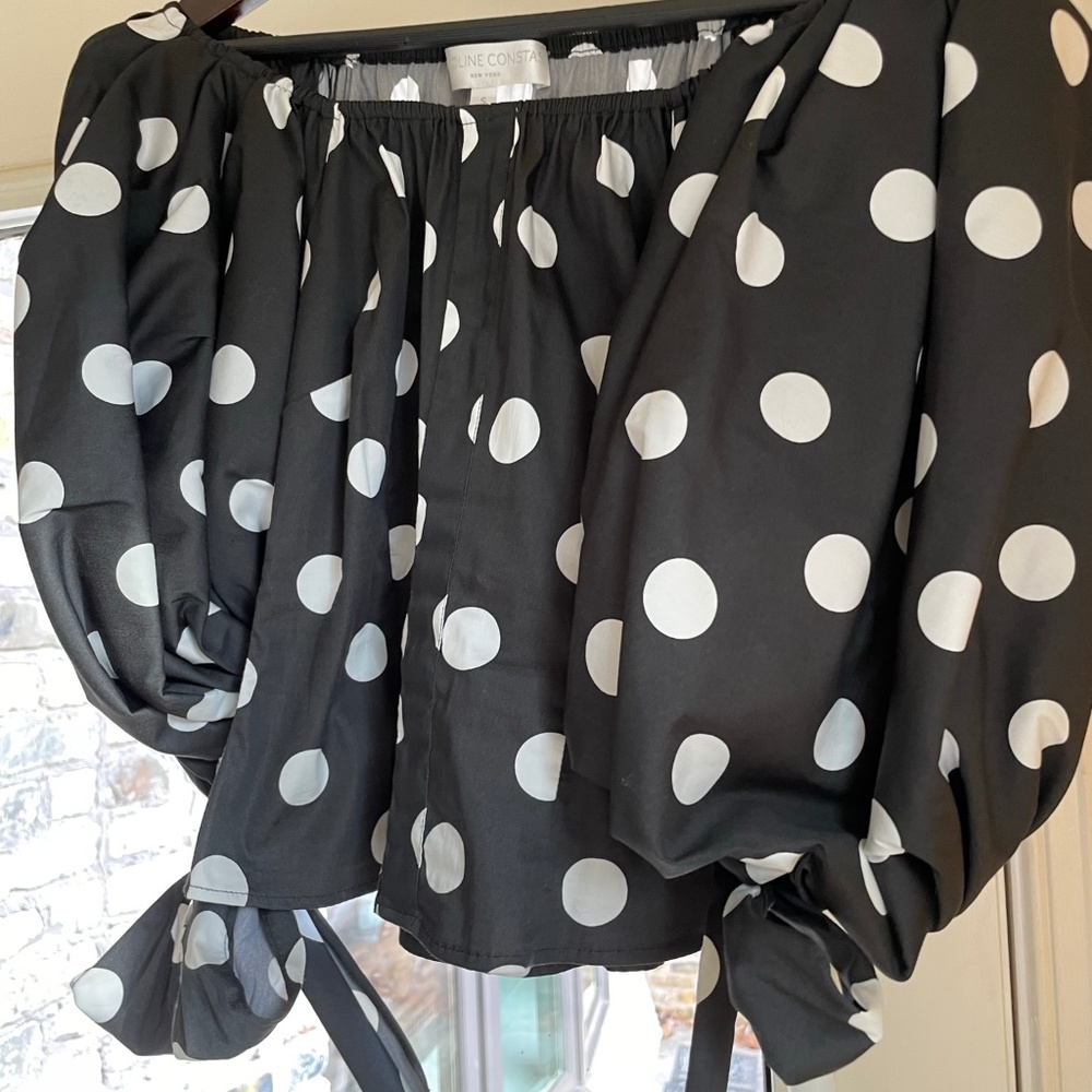 Carol Constas cropped black/white poke dots blouse.S